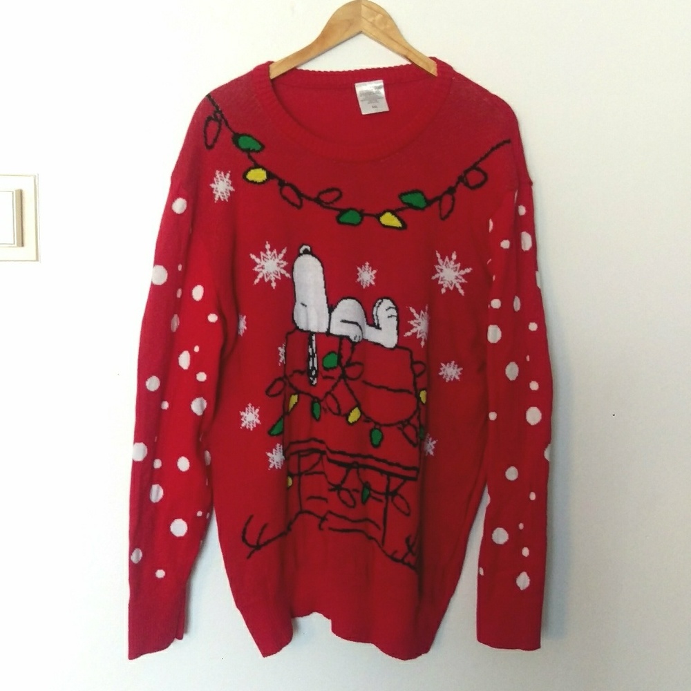 Snoopy christmas sweater size XXL